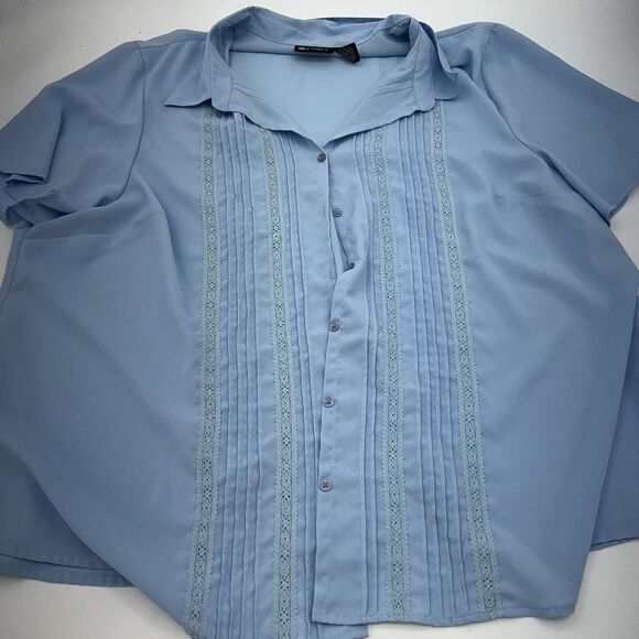 Maggie Barnes Blue Button Up Collared Shirt Size 2X Lace Pleats - Picture 1 of 3
